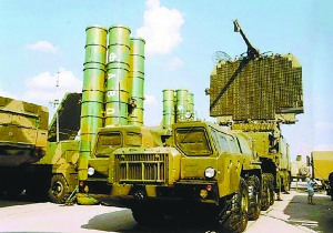 S-300ĿǰȽķյϵͳ֮һƶ䡢߱Զ̷ĵϵͳ⡢׷ٲݻٵѲ͵ͿշĿꡣ