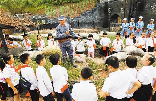 重庆市开展青少年“抗战红色之旅”主题活动