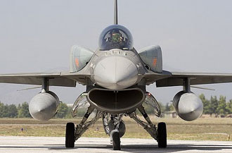 ԺԱƣǶ̨F-16C/Dս